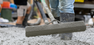 Укладка цементной смеси